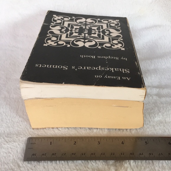 Essay on Shakespeare’s Sonnets by Stephen Booth (Lot of 2 Books) Yale University - Picture 14 of 15